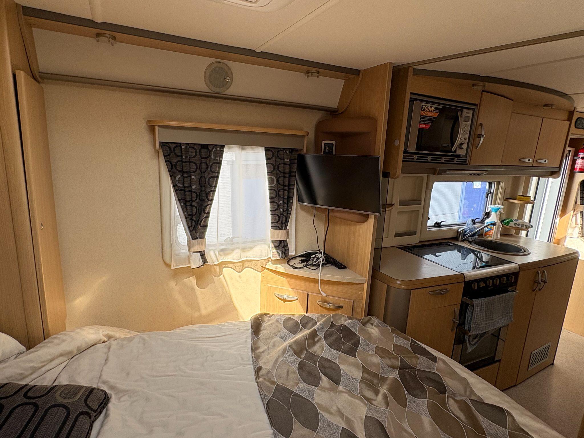 2011 Bessacarr E769
