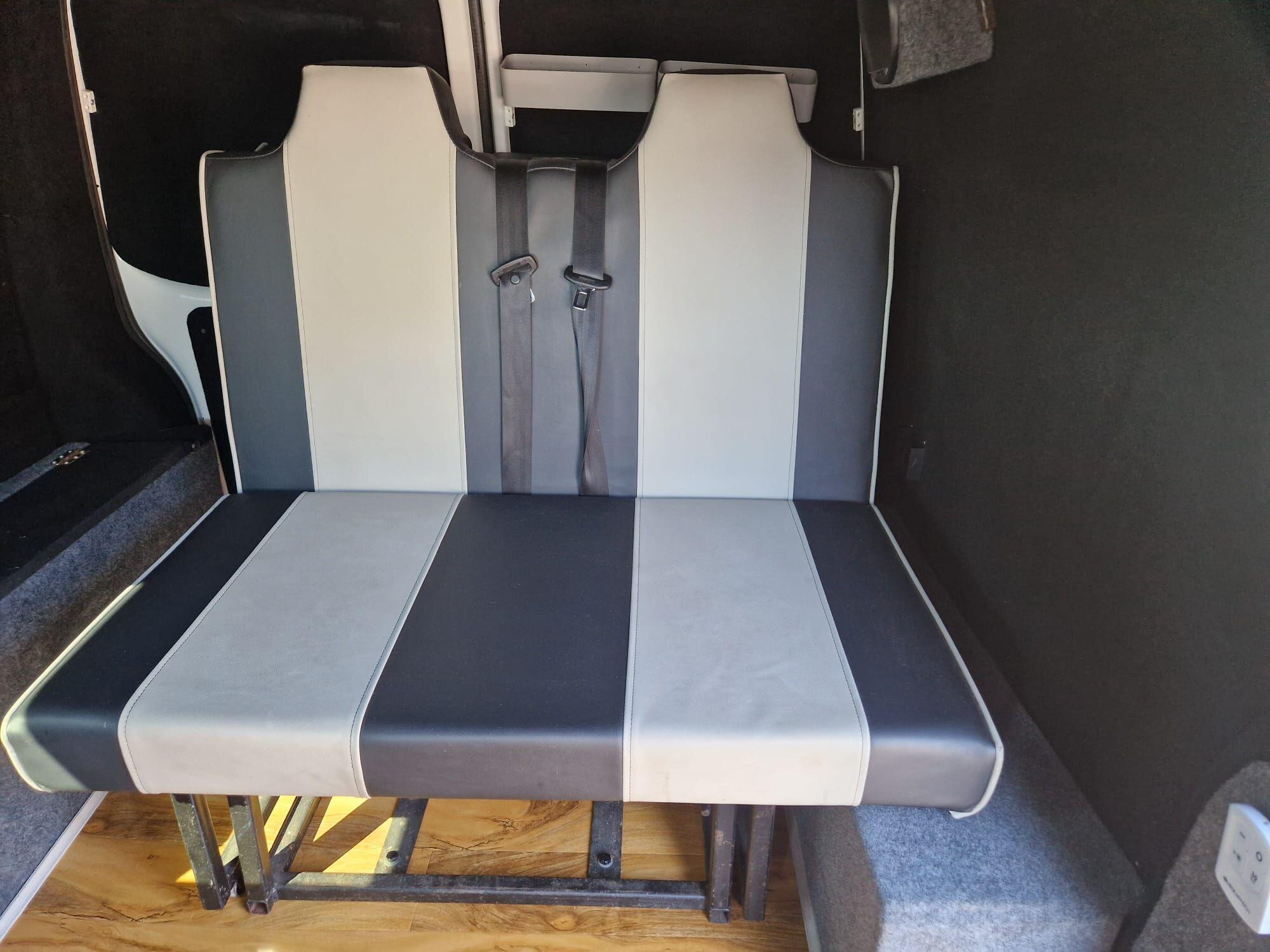 2013 Volkswagen Transporter campervan New timing belt/water pump/service and tyres