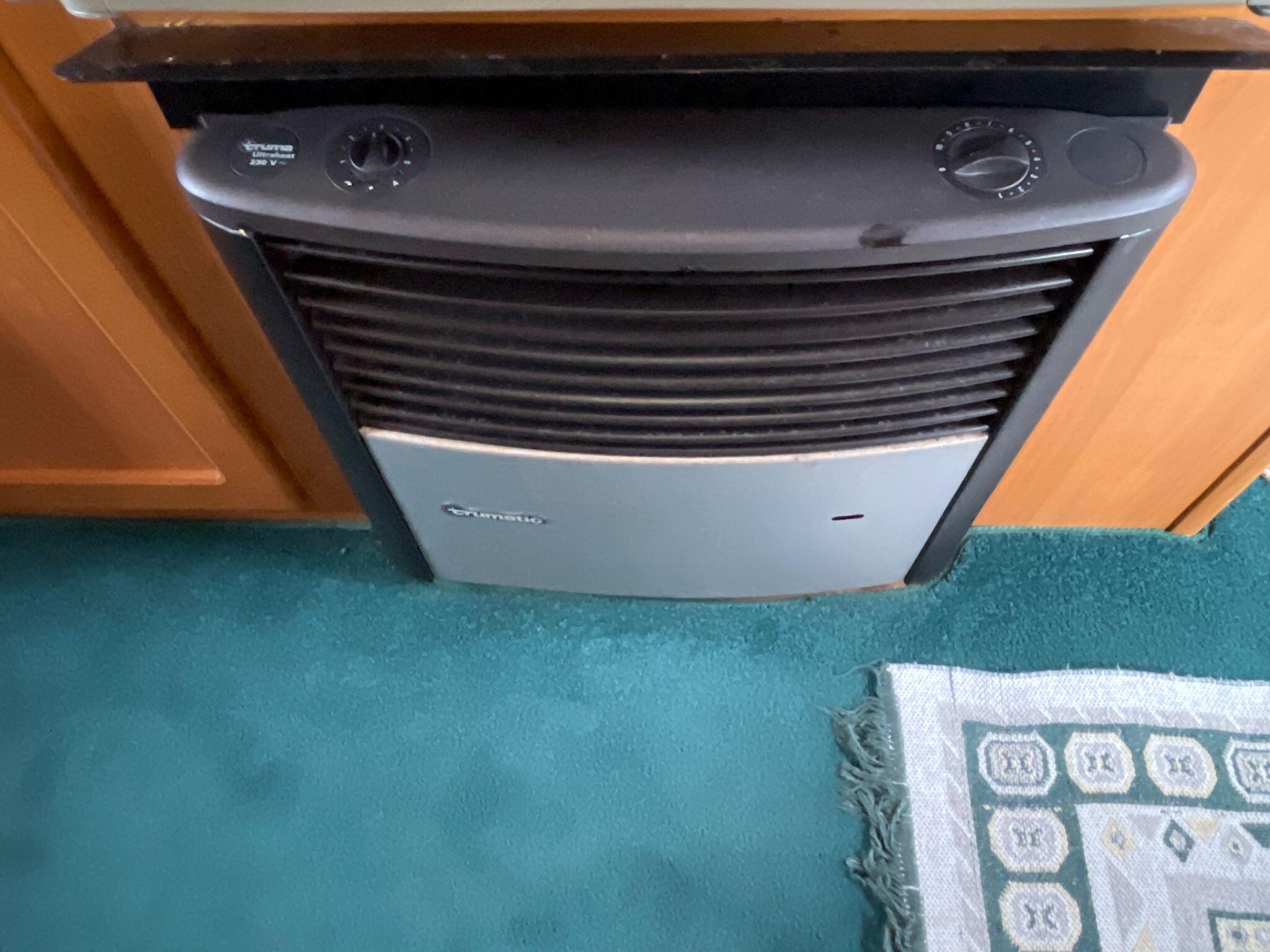 2000 Bessacarr E745
