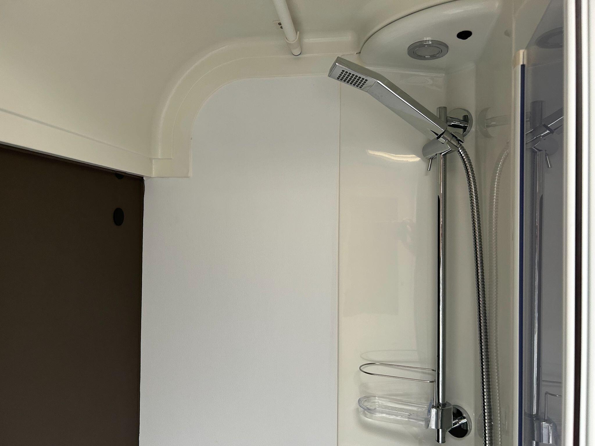 2018 Adria Matrix Supreme 670 SLT