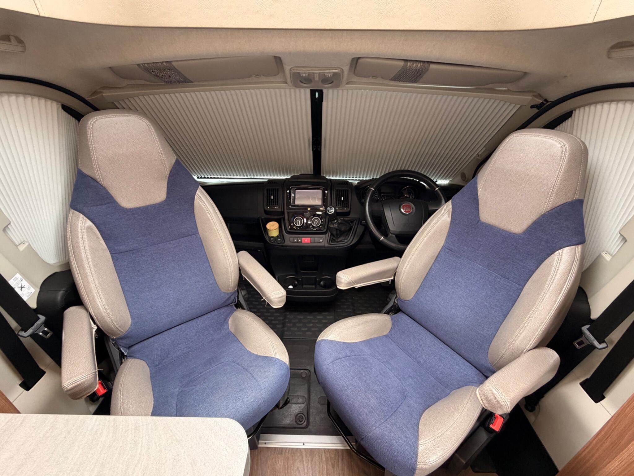 2017 Weinsberg Caraloft 700 Meh