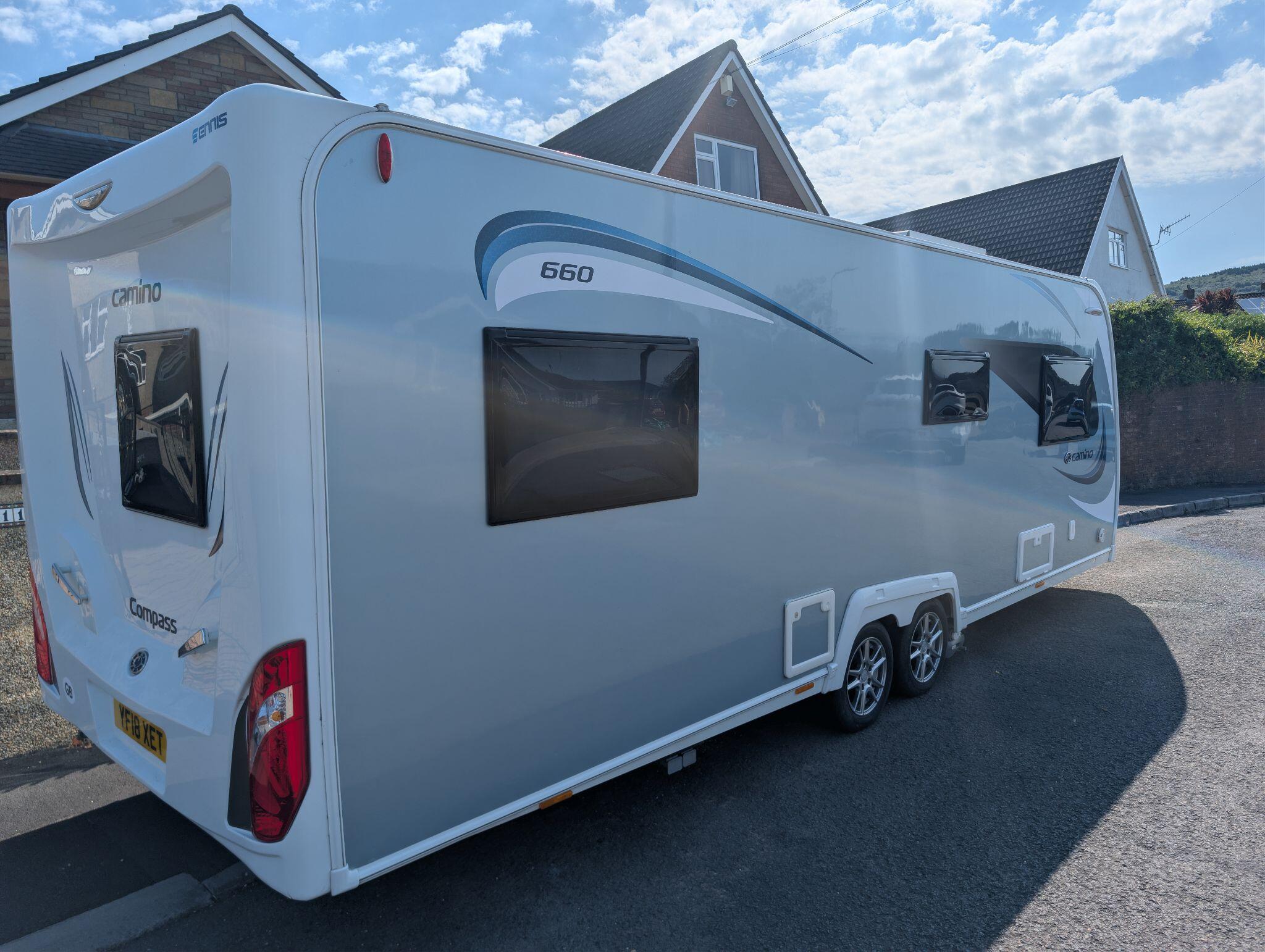 2018 Compass Camino Twin axle