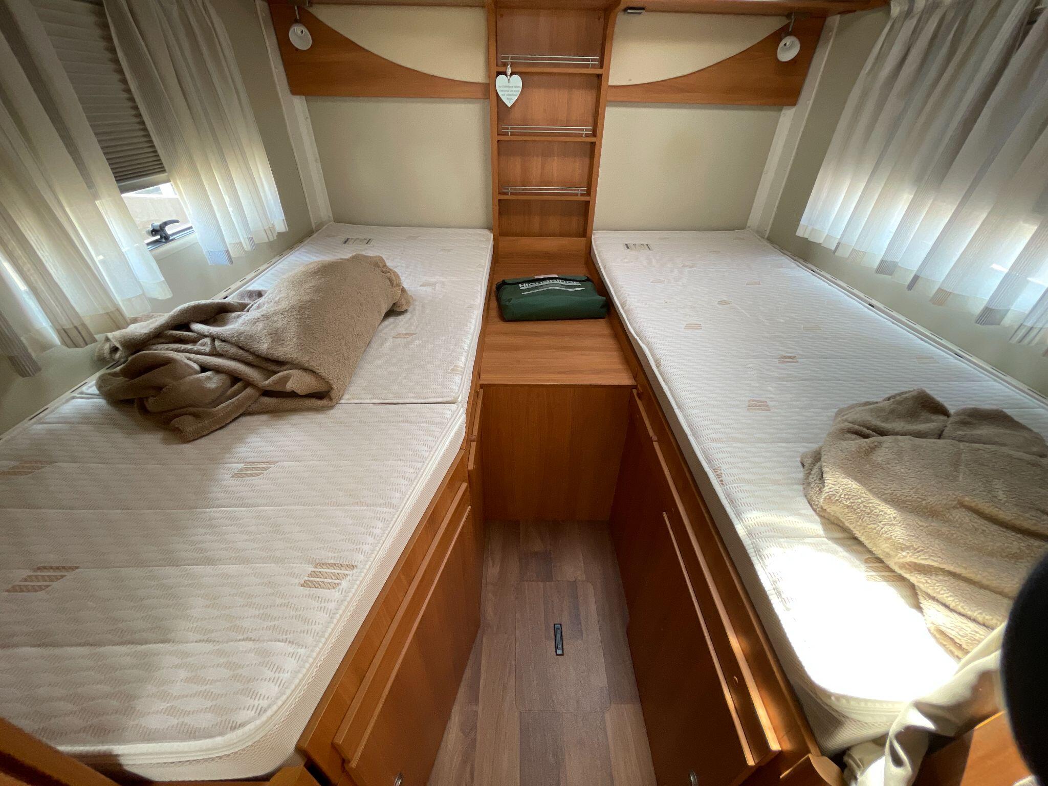2015 Hymer Exsis-T EX588