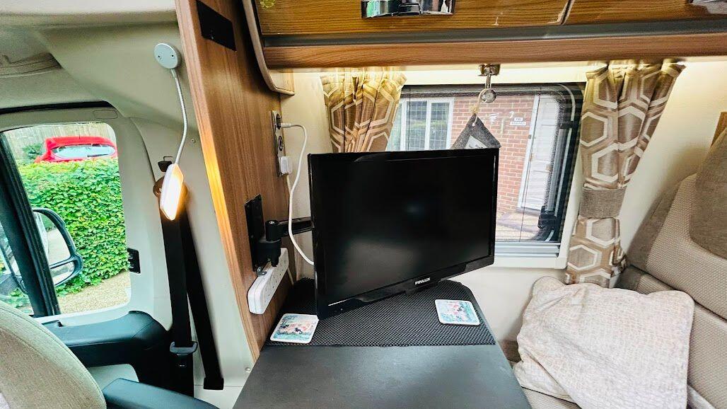 2018 Swift Bessacarr 574 Hi-Style 4 berth Luxury Motorhome Located in Northallerton
