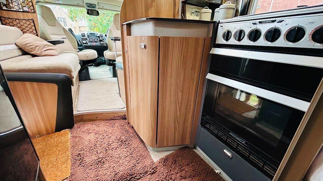 2018 Swift Bessacarr 574 Hi-Style 4 berth Luxury Motorhome Located in Northallerton