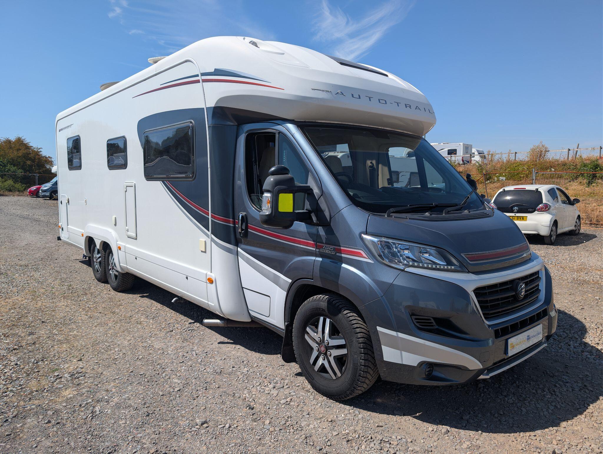 2015 Auto-Trail Comanche