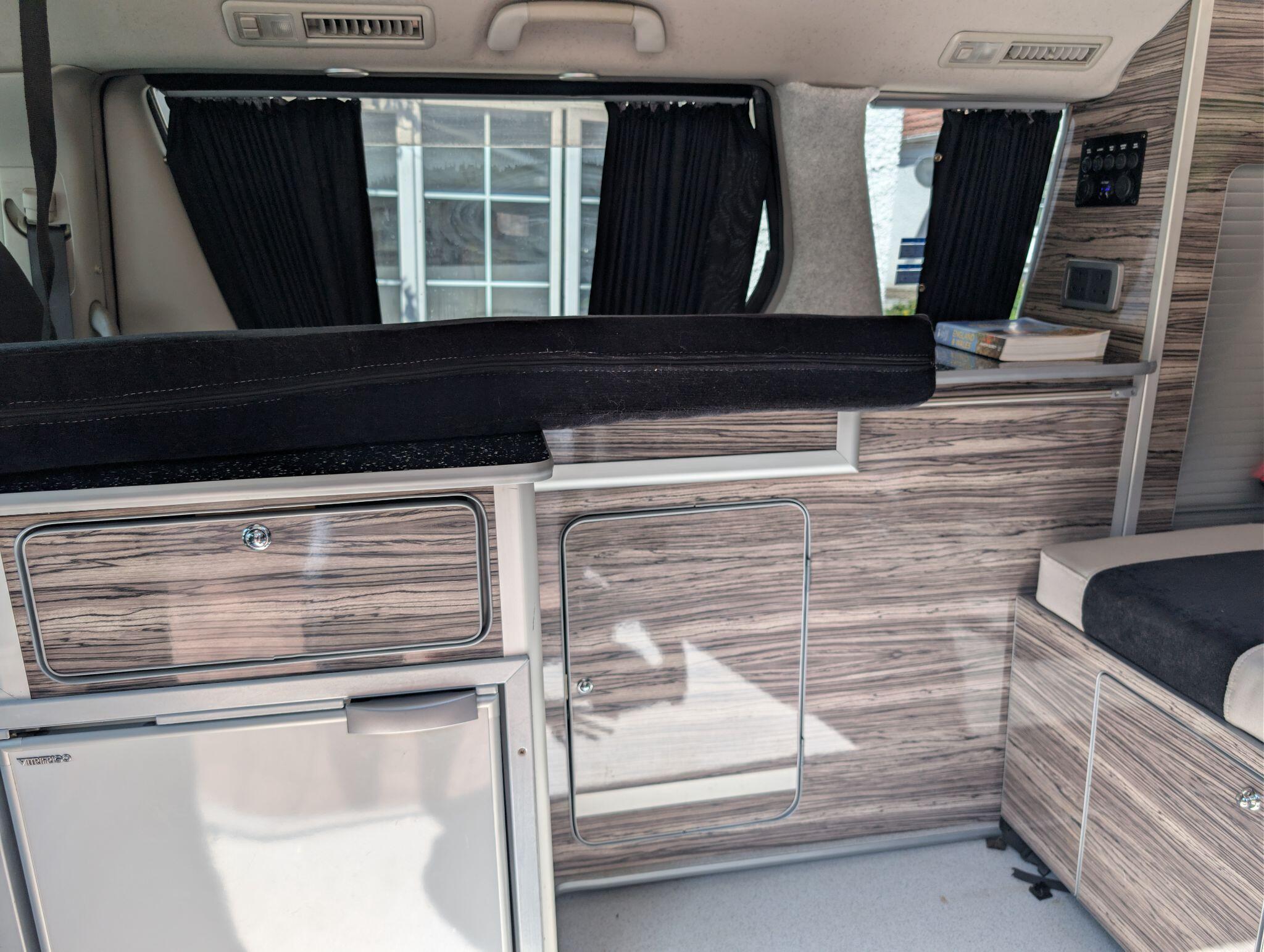 2003 Toyota Alphard Campervan