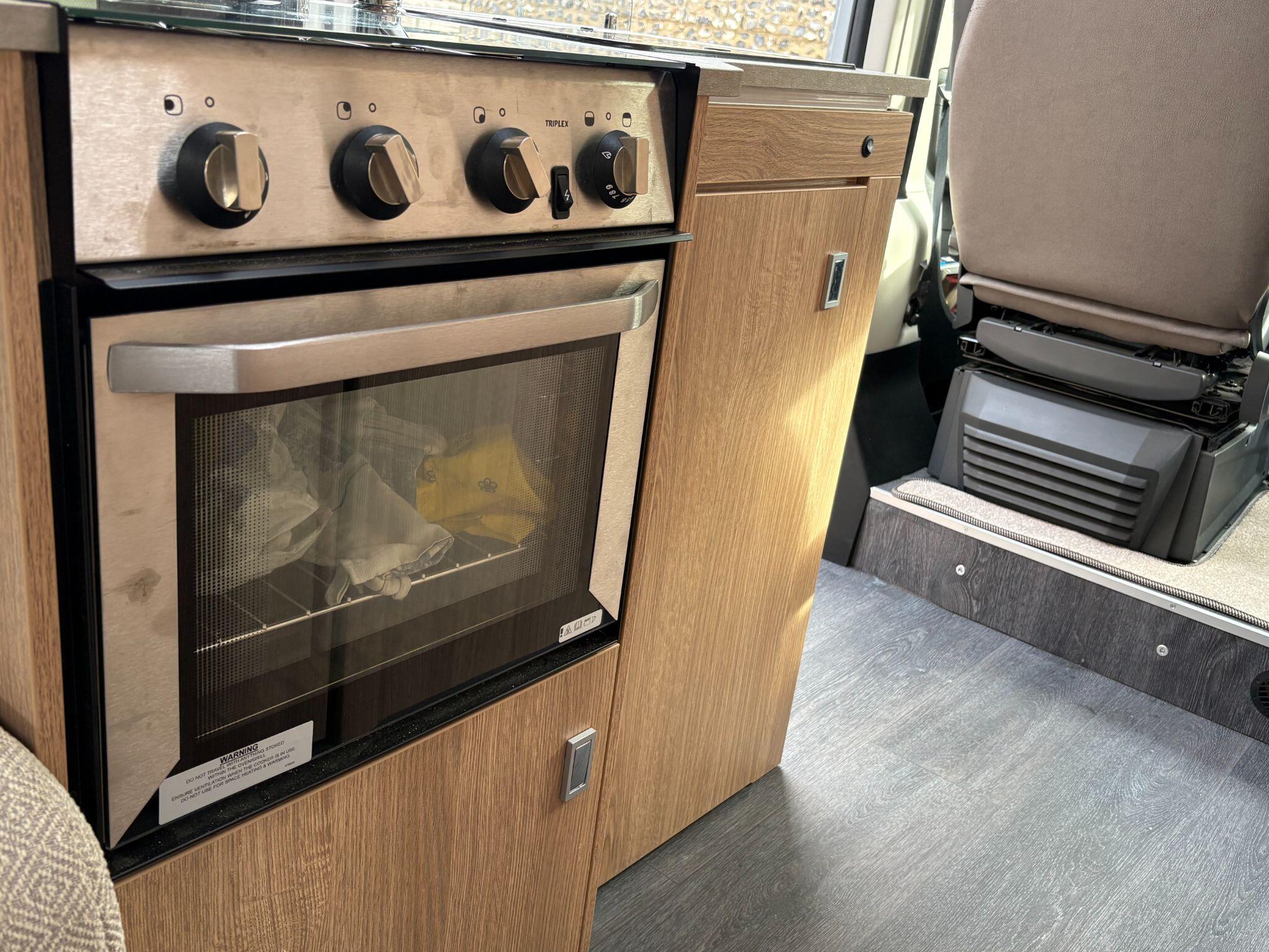2024 Auto-Trail V-Line 610 Sport