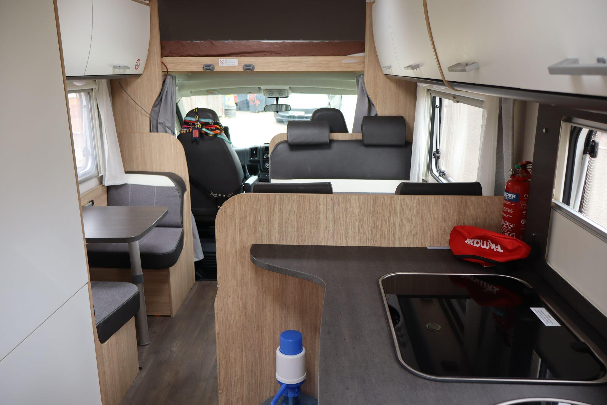 2021 Sunlight A72 6 berth/6 belts