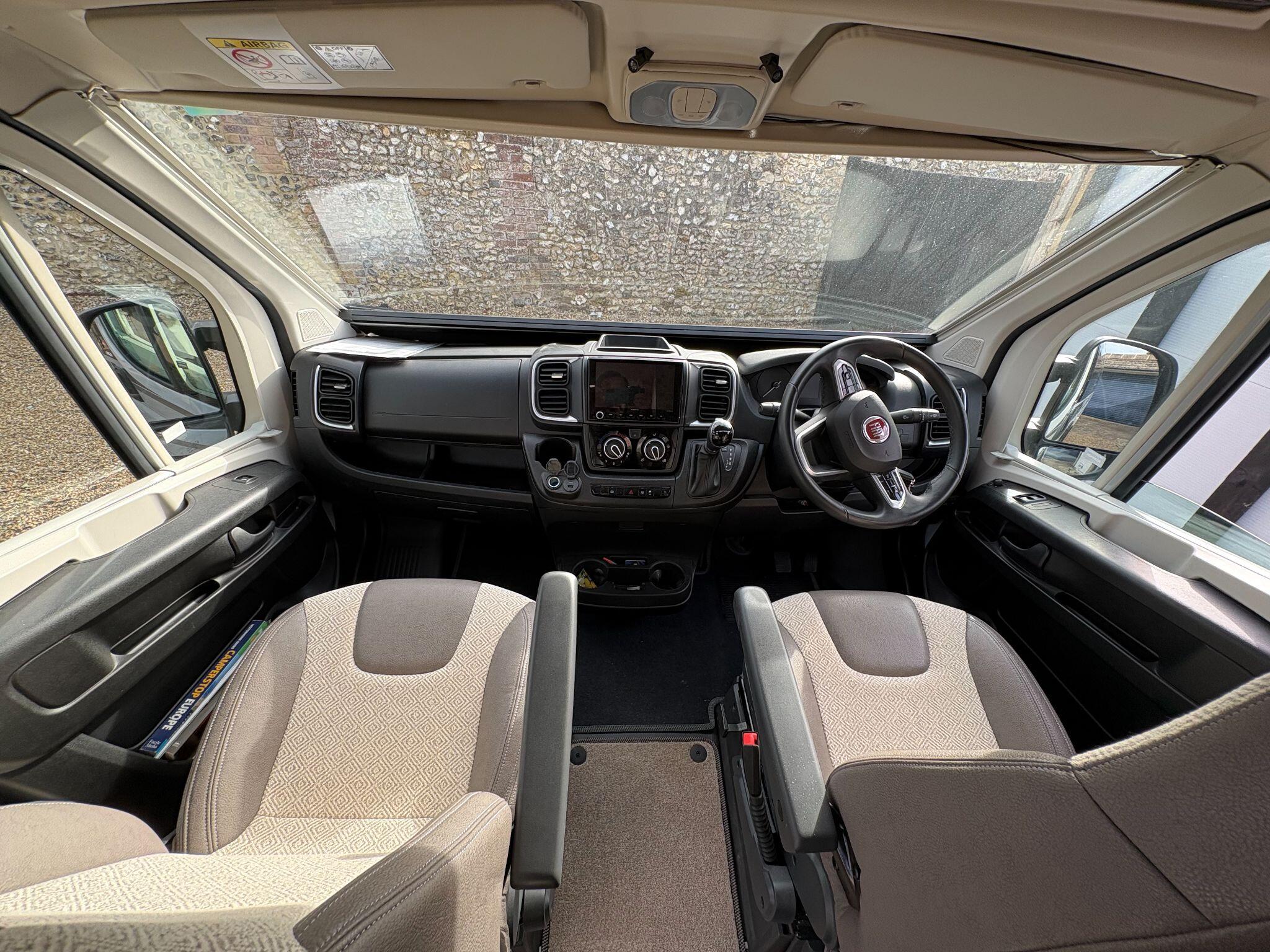 2024 Auto-Trail V-Line 610 Sport
