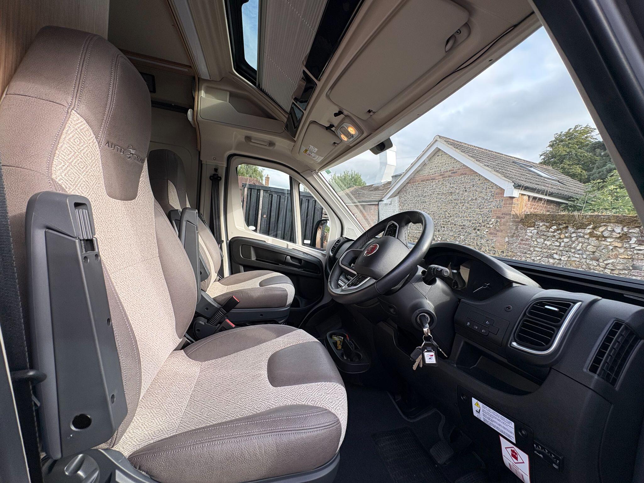 2024 Auto-Trail V-Line 610 Sport