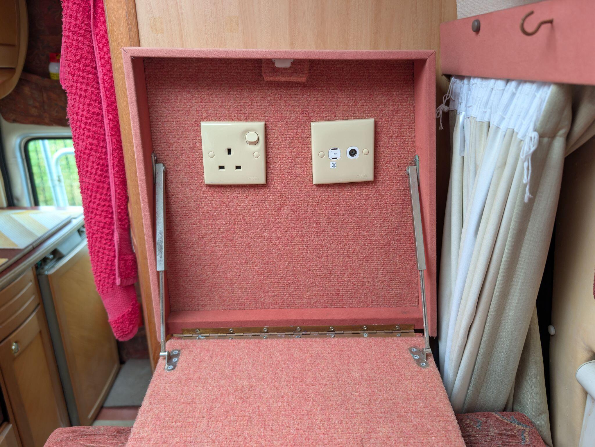 2001 Auto-Sleepers Duetto
