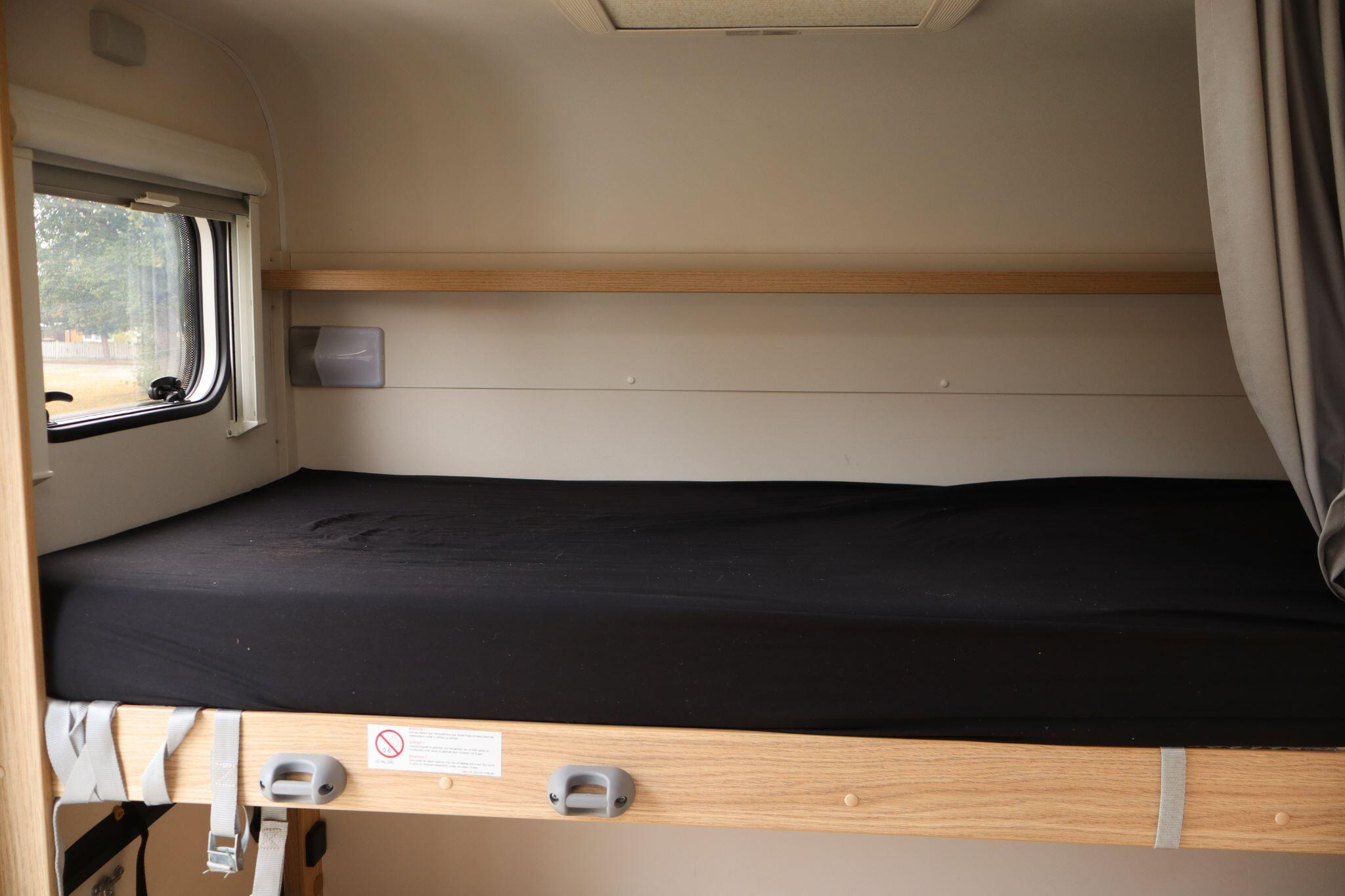 2021 Sunlight A72 6 berth/6 belts