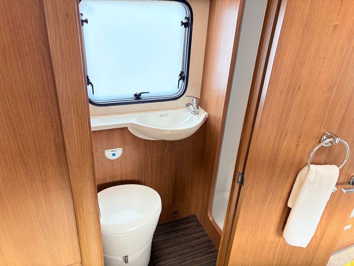 2017 Auto-Trail Tribute 720 6  berth as new condition Located in Cheshire