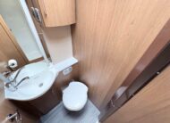 2013 Auto-Trail Frontier Comanche SA 2013 Automatic 4 berth fixed island bed Located in Shewsbury