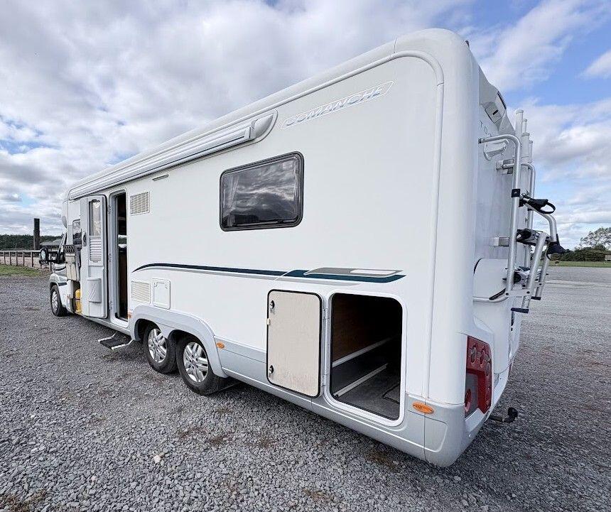 2013 Auto-Trail Frontier Comanche SA 2013 Automatic 4 berth fixed island bed Located in Shewsbury