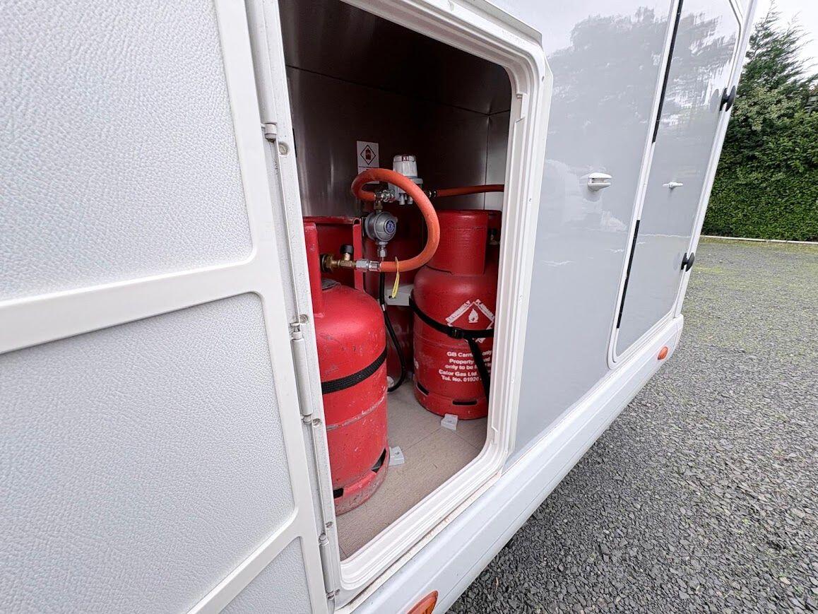 2025 Elddis Autoquest 194 One owner 12 Months Old Located in Worcestershire