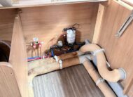 2013 Auto-Trail Frontier Comanche SA 2013 Automatic 4 berth fixed island bed Located in Shewsbury