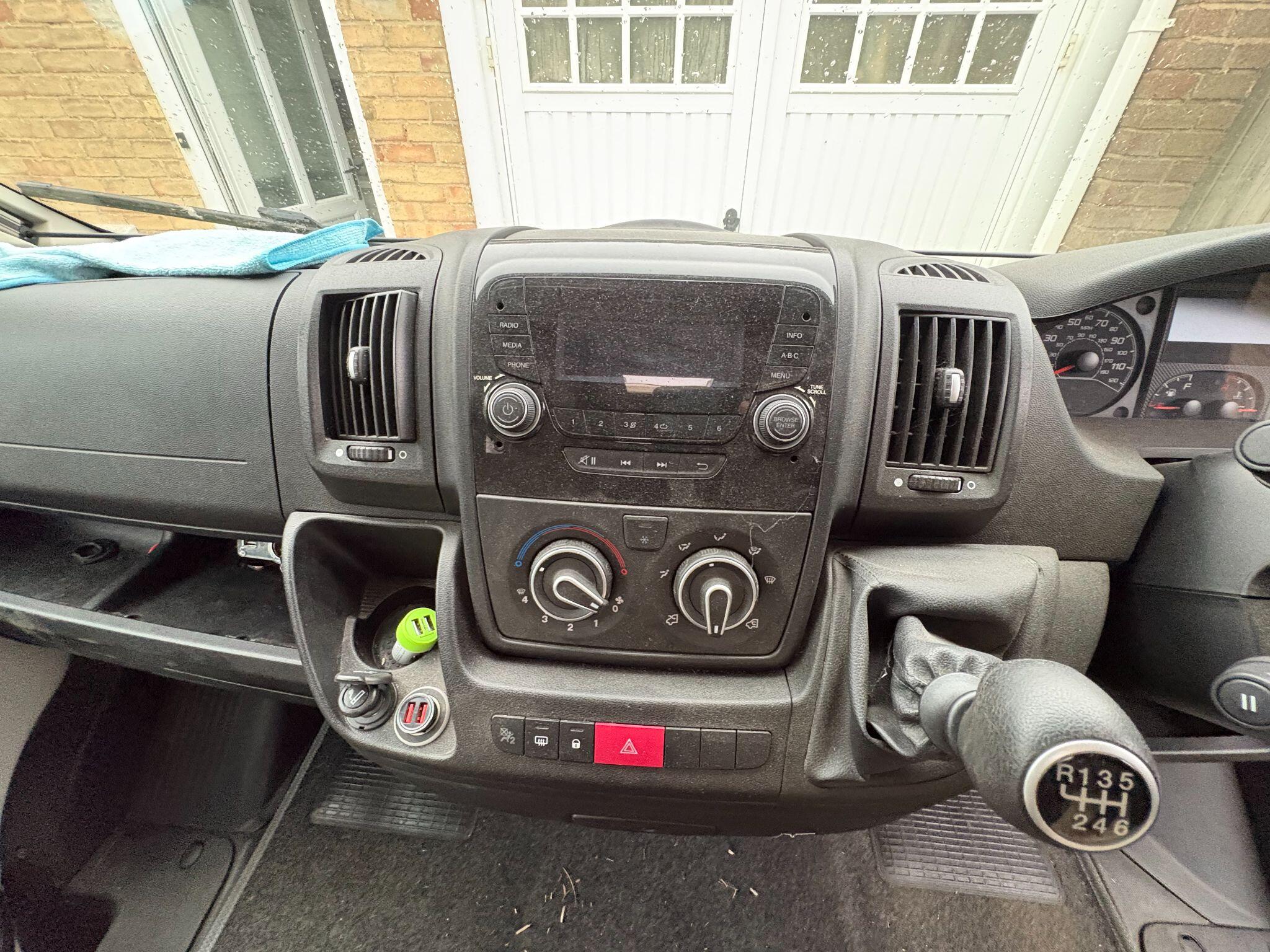 2015 Elddis Autoquest 175