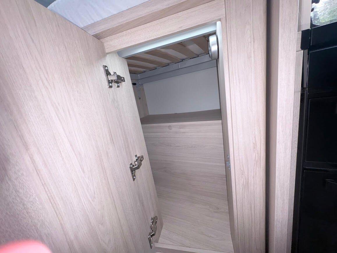 2025 Elddis Autoquest 194 One owner 12 Months Old Located in Worcestershire