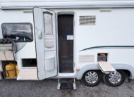 2013 Auto-Trail Frontier Comanche SA 2013 Automatic 4 berth fixed island bed Located in Shewsbury