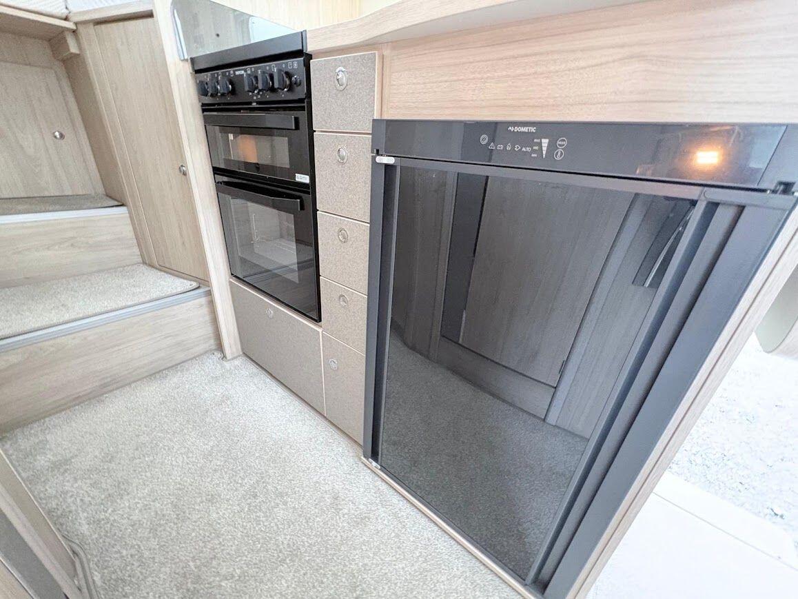2025 Elddis Autoquest 194 One owner 12 Months Old Located in Worcestershire