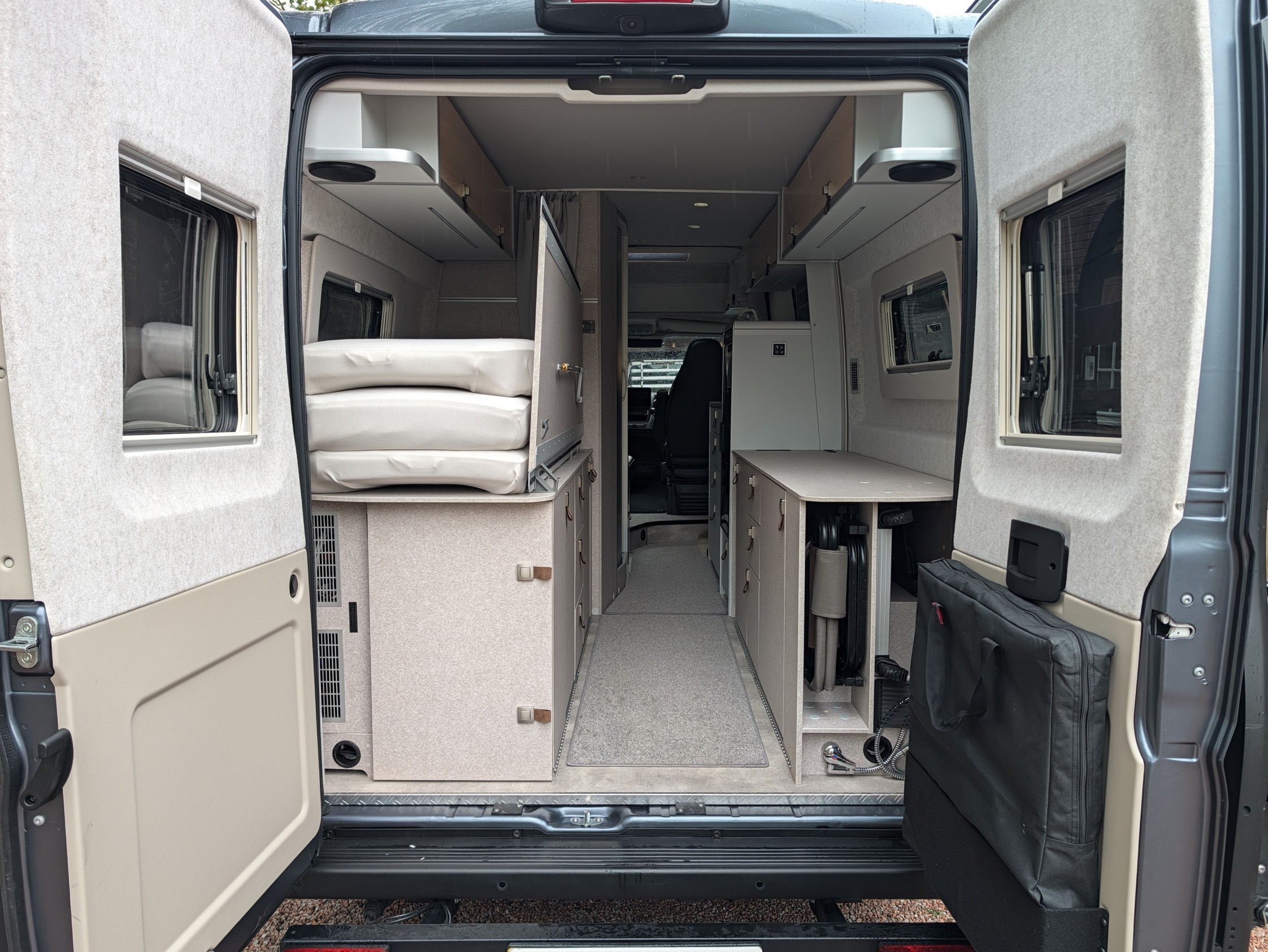 2025 Hymer Yellowstone (Spec++)