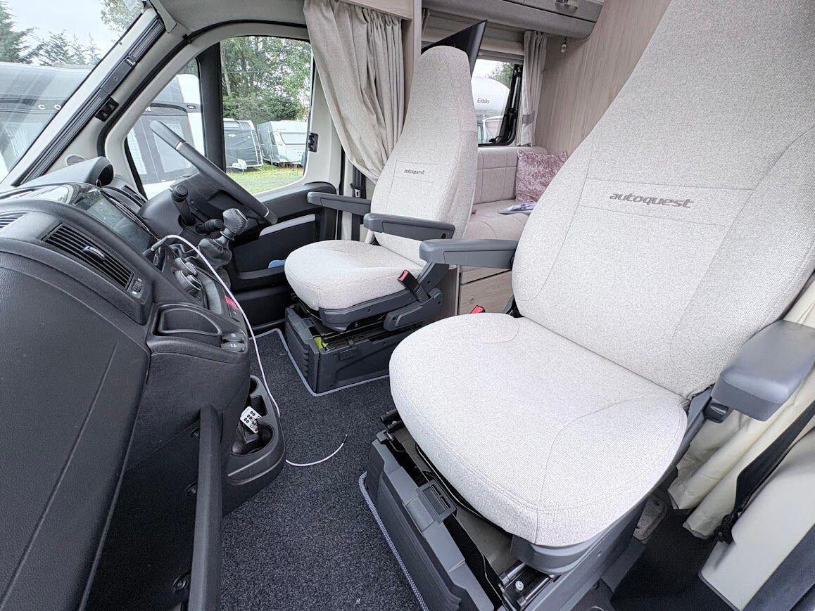 2025 Elddis Autoquest 194 One owner 12 Months Old Located in Worcestershire