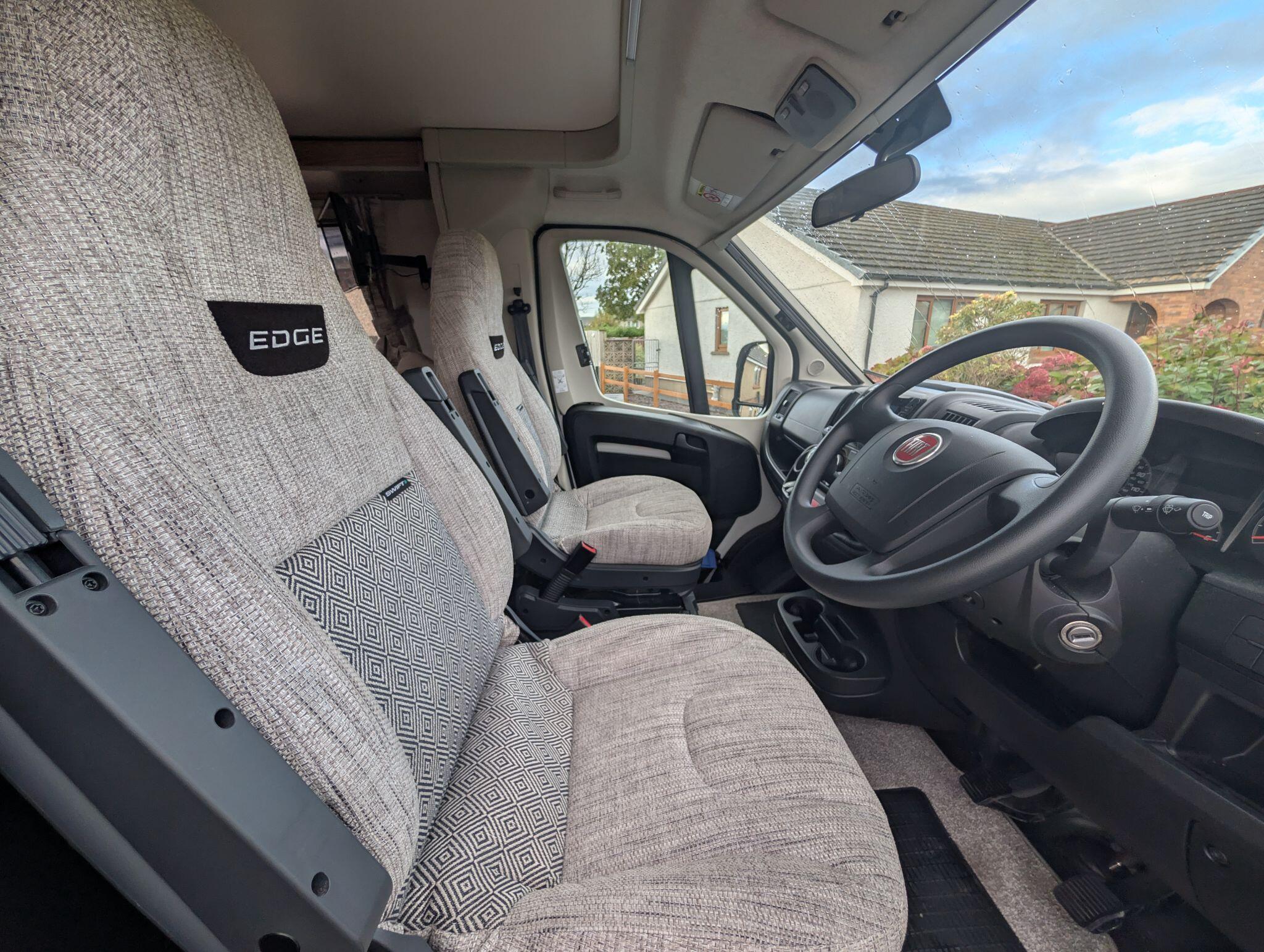 2021 Swift Edge 486