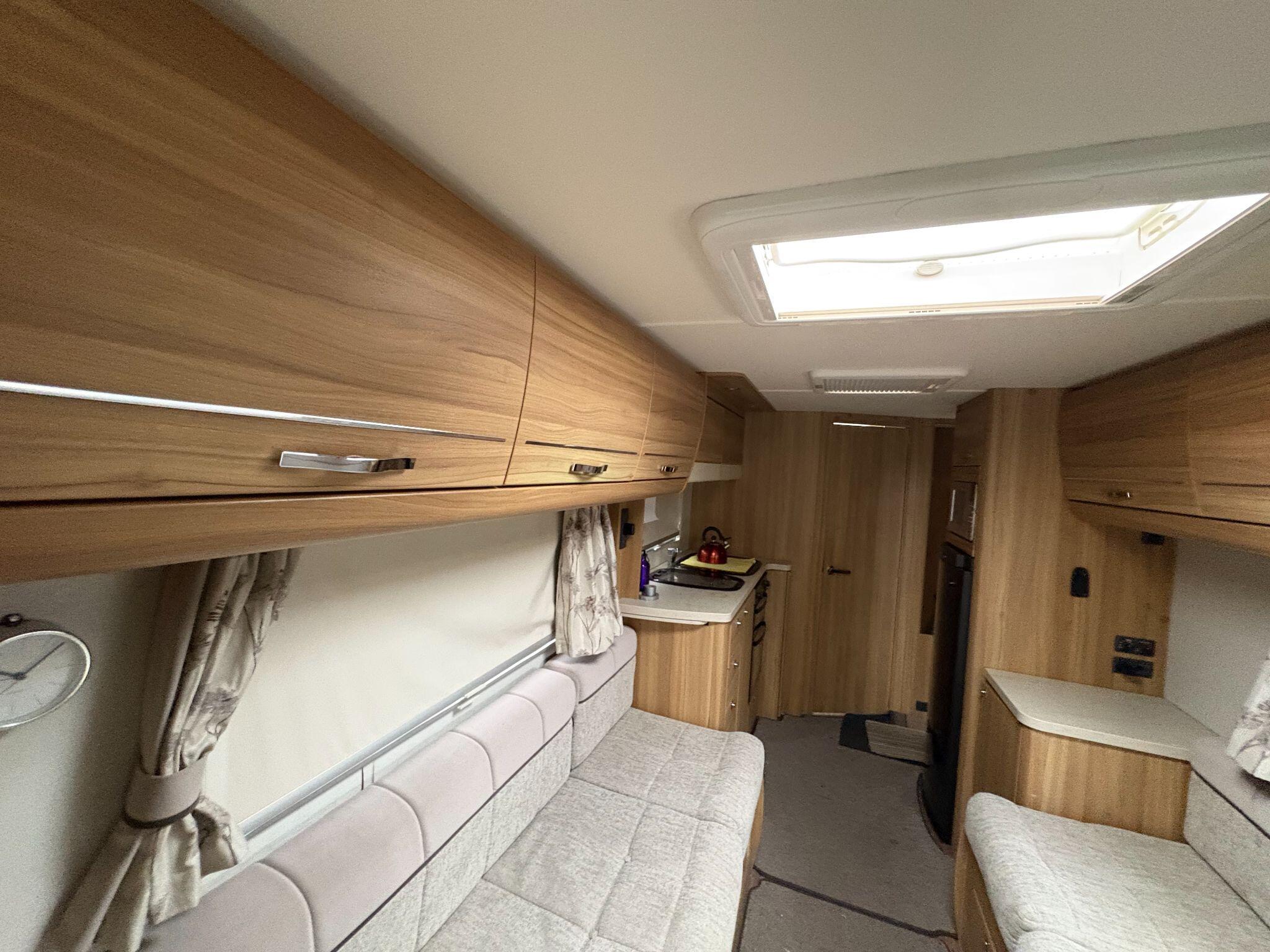 2015 Elddis Autoquest 175